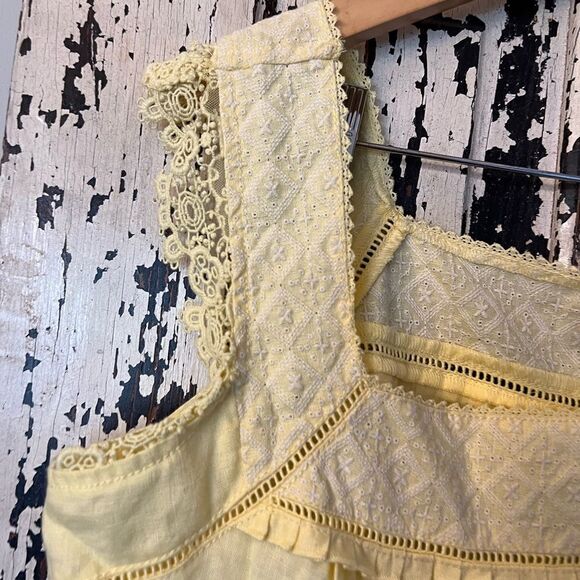 Women’s Juicy Couture Boho yellow lace and button tank top. Size XL - Picture 3 of 11